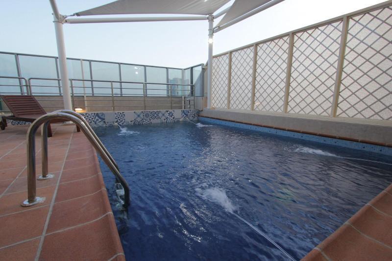 Taj Jeddah Hotel Apartment Екстер'єр фото