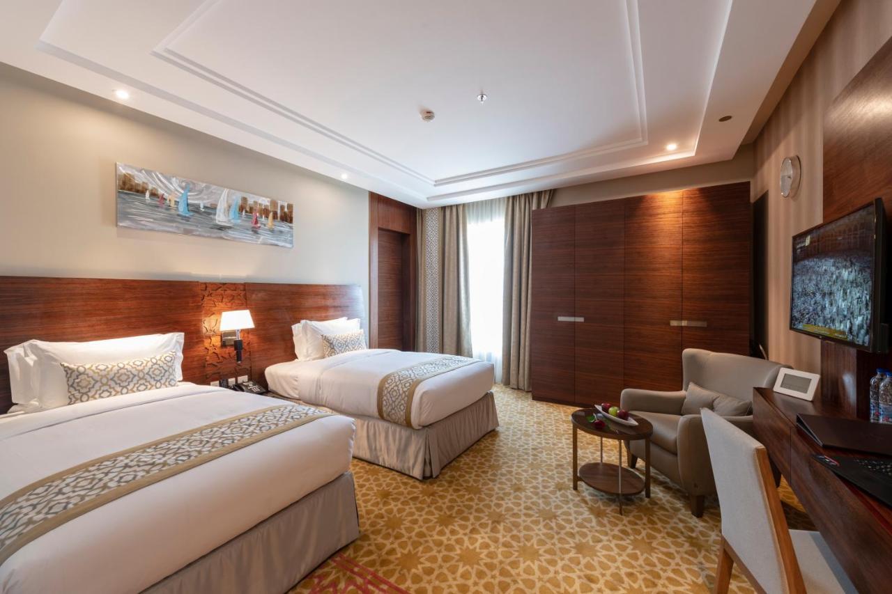 Taj Jeddah Hotel Apartment Екстер'єр фото