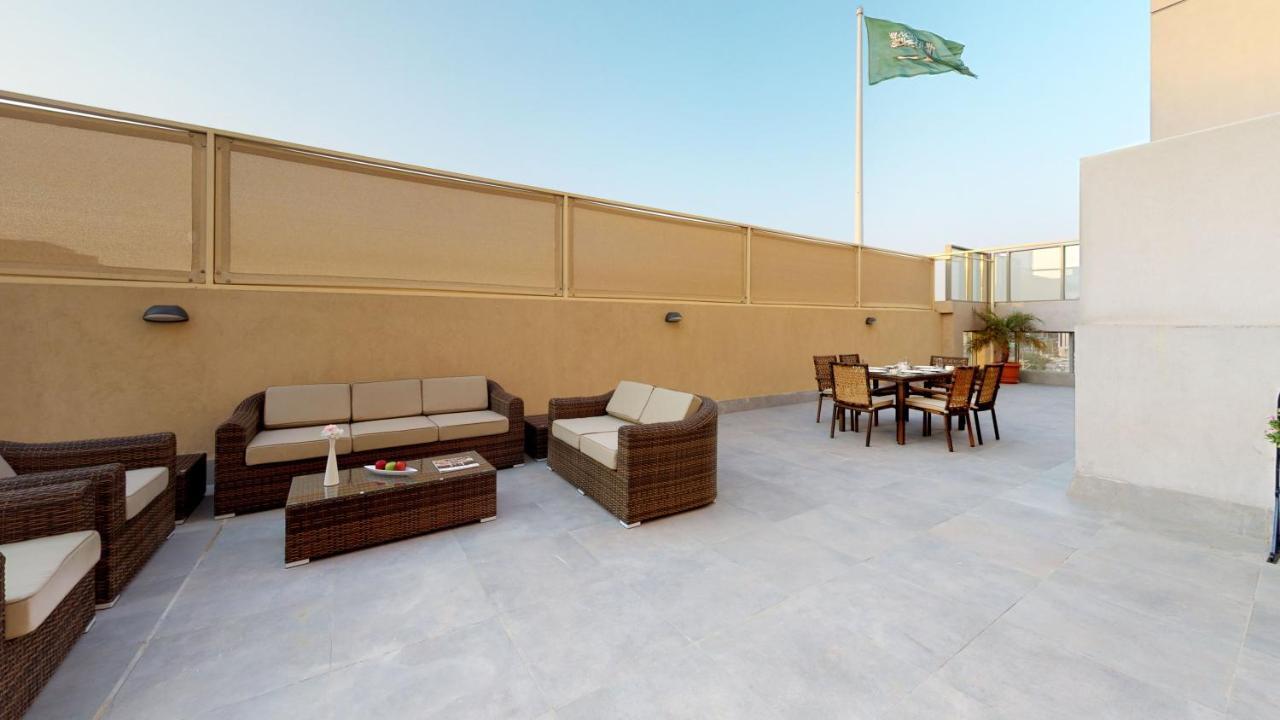 Taj Jeddah Hotel Apartment Екстер'єр фото